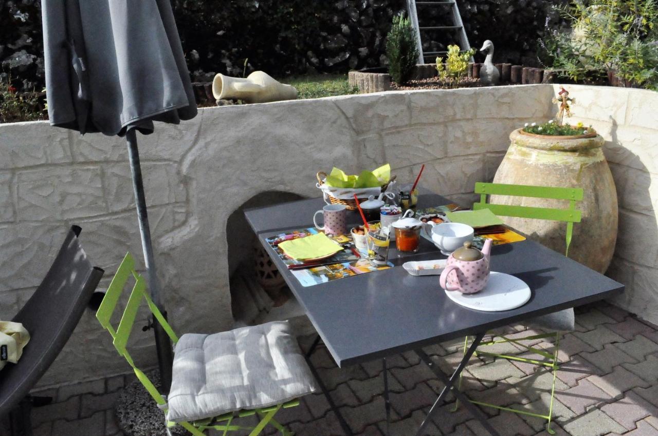 Lou Pin Dou Papet Bed & Breakfast Roquevaire Екстериор снимка